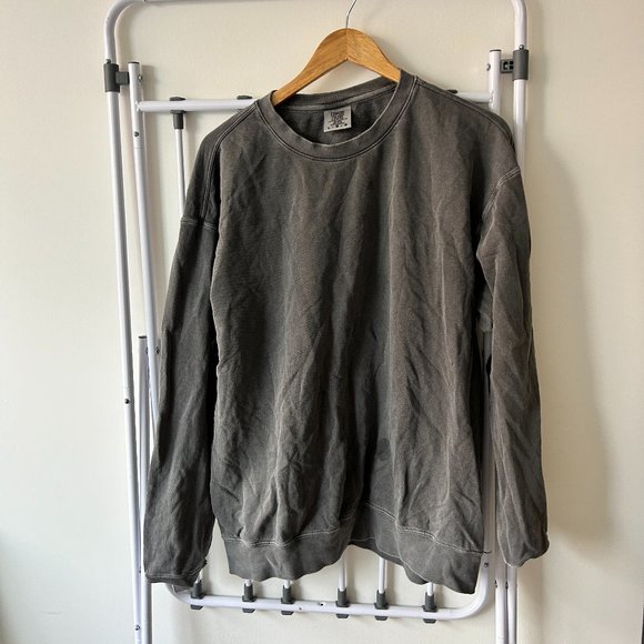 Grey Crewneck - Mens Large - Gildan - Picture 1 of 2